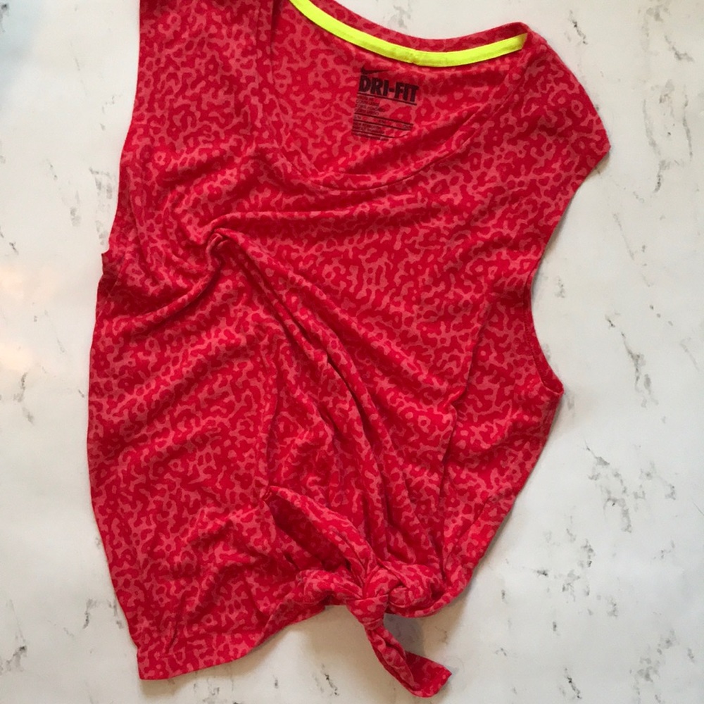 NIKE Dri Fit Workout Tank